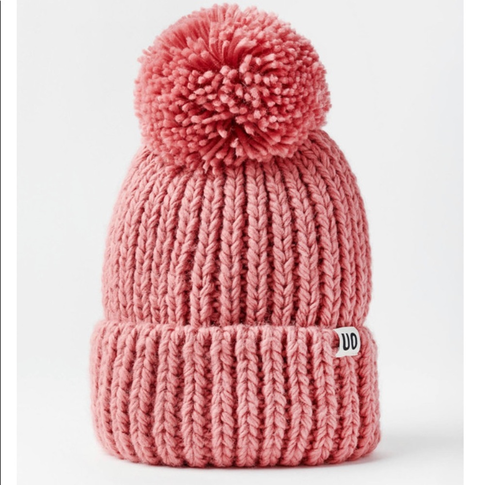 Urban Outfitters Chunky Knit Pom Pom Winter Hat